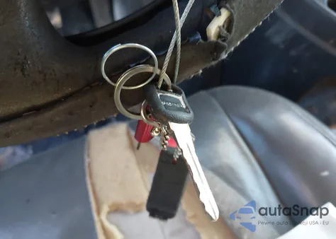 2004 Chevrolet Express z USA, uszkodzony, nr VIN 1GCGG25V641134411